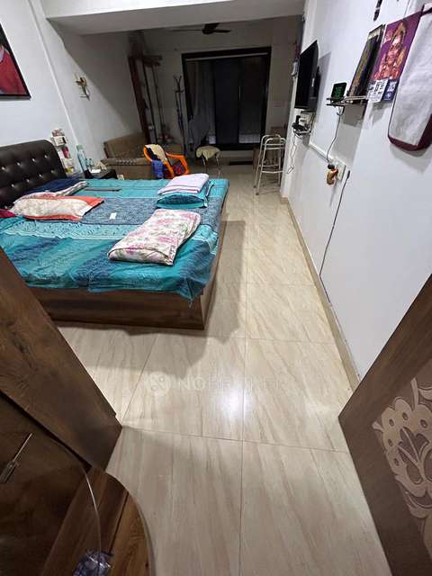 4+ BHK House For Sale  In Posh Complex, Hatkesh