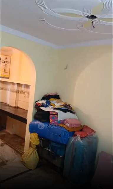 2 BHK Flat In Standalone Building  For Sale  In Vashist Park