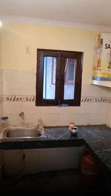 2 BHK Flat In Standalone Building  For Sale  In Vashist Park