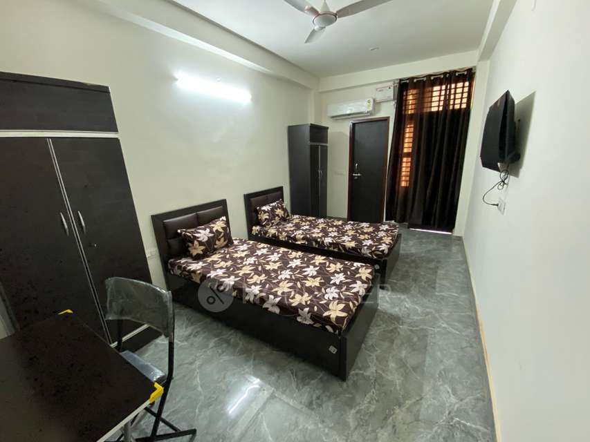 PG for Anyone in Sector 69