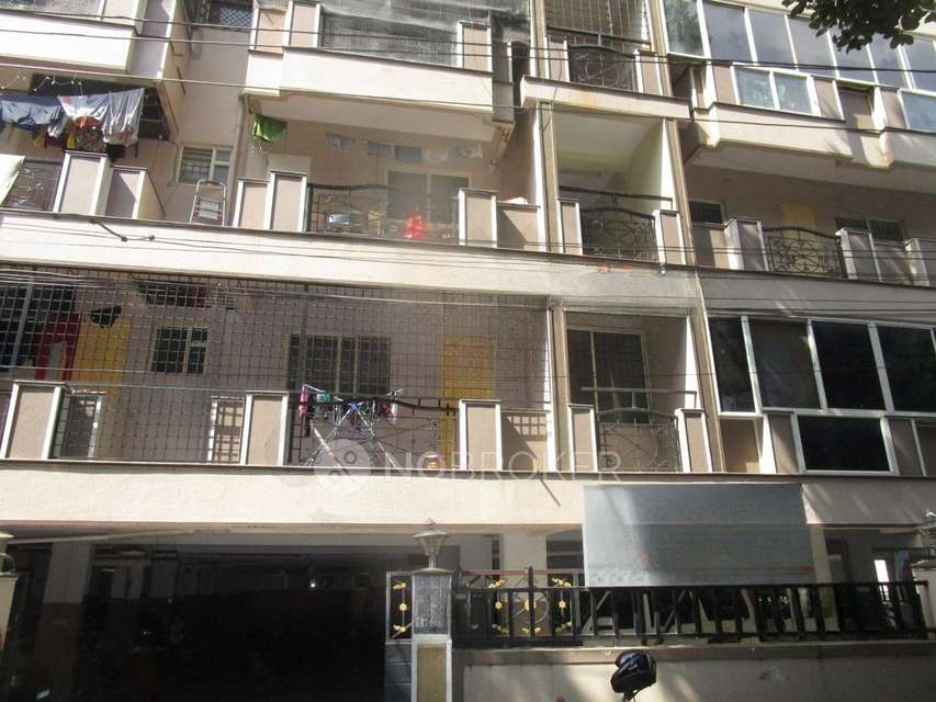 Shared Room for Female In 2 BHK  In Jd Gardens  In Jp Nagar 7th Phase