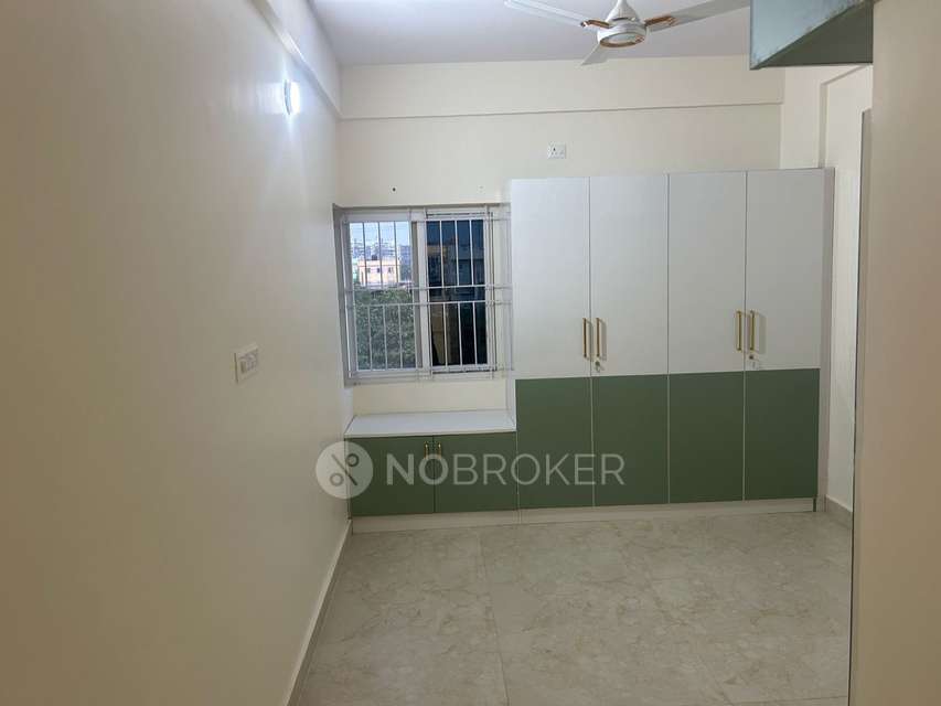 4+ BHK Flat For Sale  In Krishnarajapuram