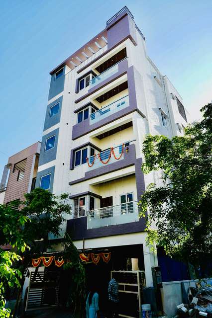4+ BHK Flat For Sale  In Krishnarajapuram