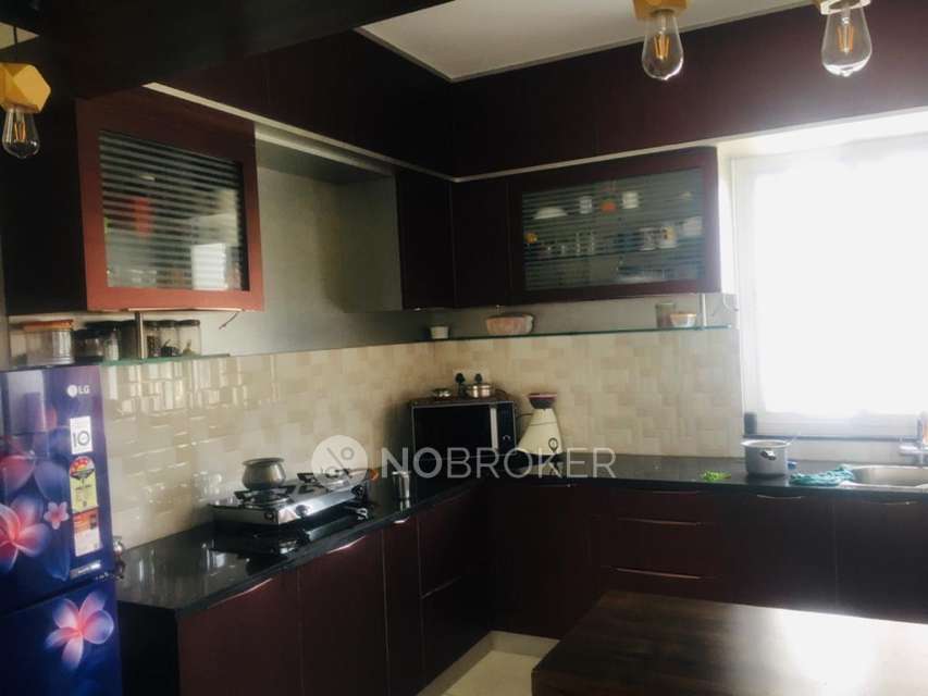 2 BHK Flat In Snn Raj Grandeur For Sale  In  Bommanahalli, Bangalore