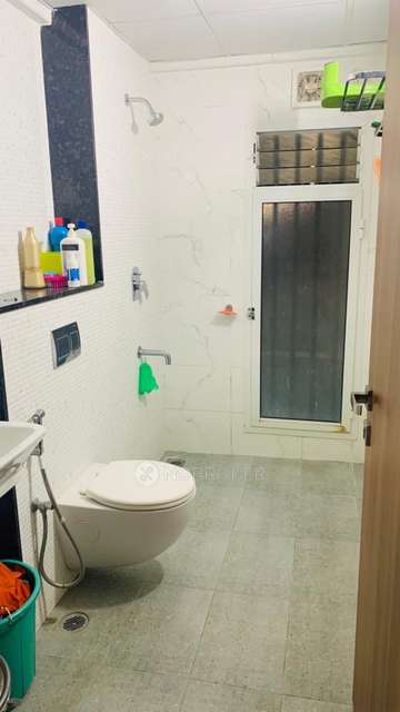 2 BHK Flat In Snn Raj Grandeur For Sale  In  Bommanahalli, Bangalore