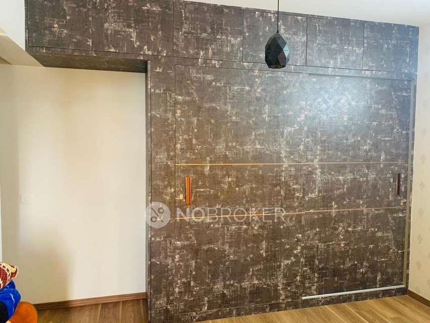 2 BHK Flat In Snn Raj Grandeur For Sale  In  Bommanahalli, Bangalore