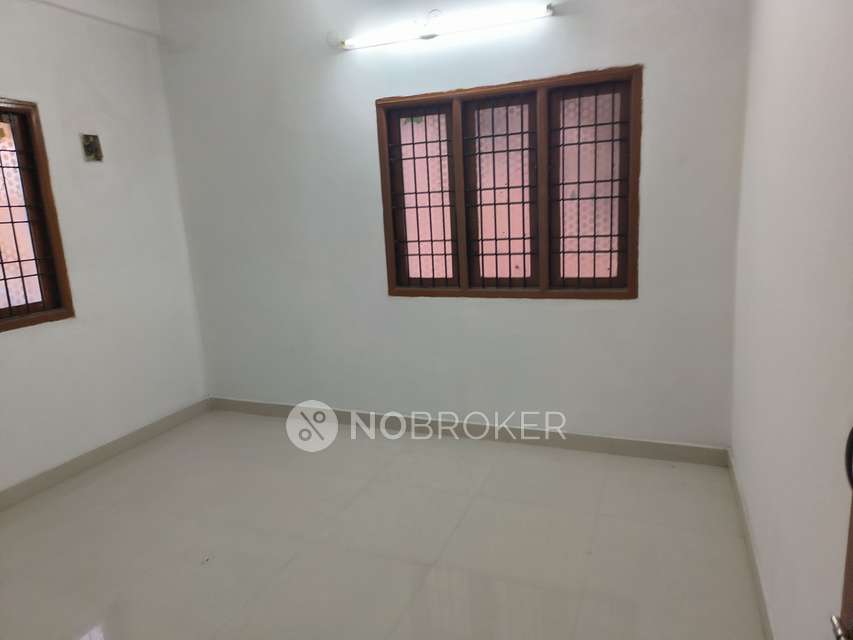 2 BHK Flat In Sai Enclave For Sale  In Attipatttu