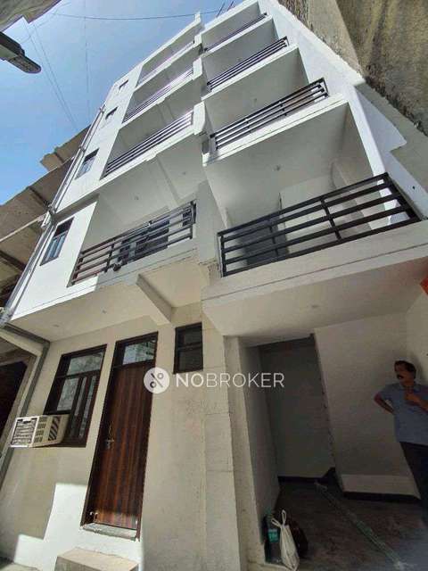 Office Space in Sarita Vihar, Delhi for Rent 