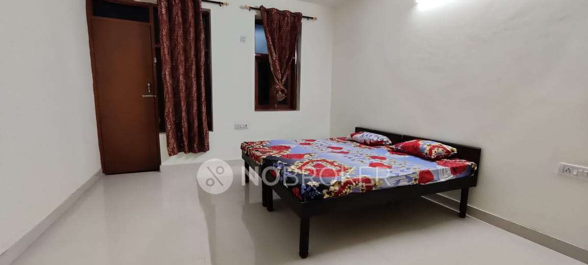 PG for Anyone in Sector 44