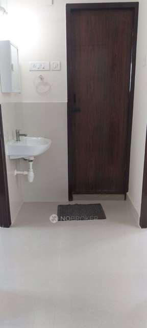 2 BHK Flat In Sangath Apartments Phase 1&2 For Sale  In Velachery, Chennai