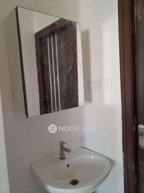 2 BHK Flat In Janapriya Marvella, Attapur For Sale  In Attapur