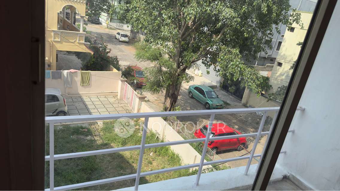 3 BHK Flat In Jolly Friends For Sale  In Hyderabad