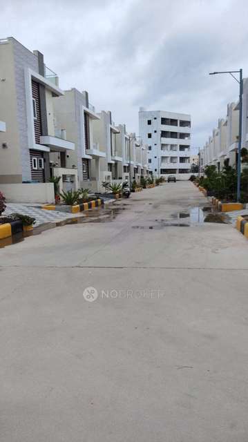 3 BHK Villa In Gayathri Lnr Meadows For Sale  In Ameenpur