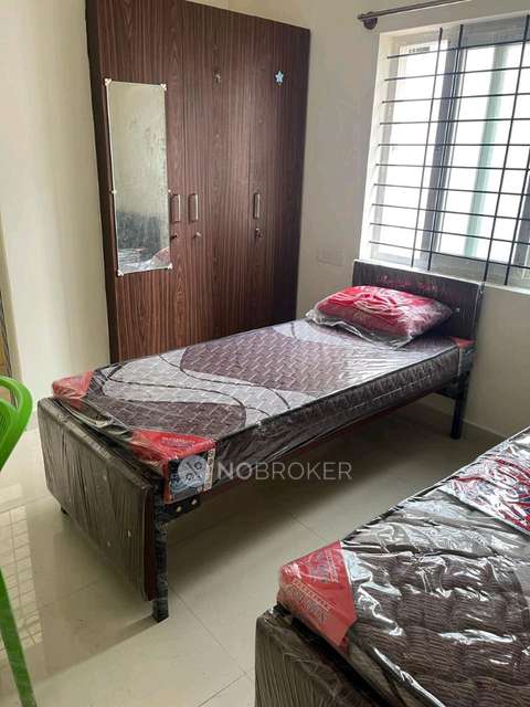 1 RK Flat In Bhavyasri Ladies Pg for Rent  In White Petals