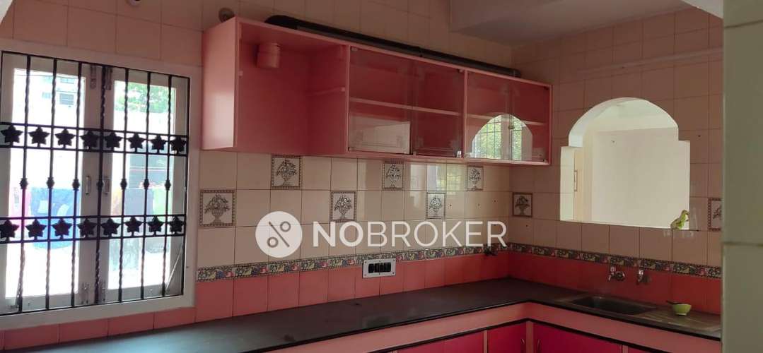 4+ BHK House For Sale  In Purasaiwakkam