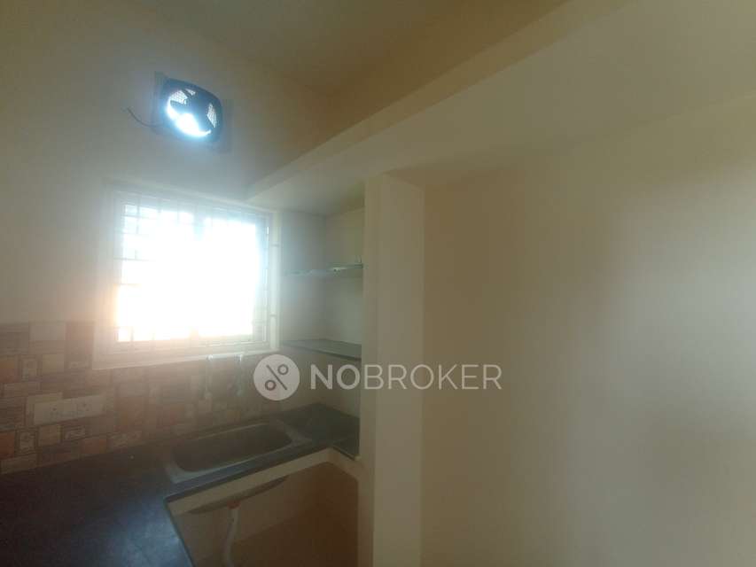 2 BHK Flat In Mahakeerthi Flats For Sale  In Kanakan Chatram, Ponniammanmedu