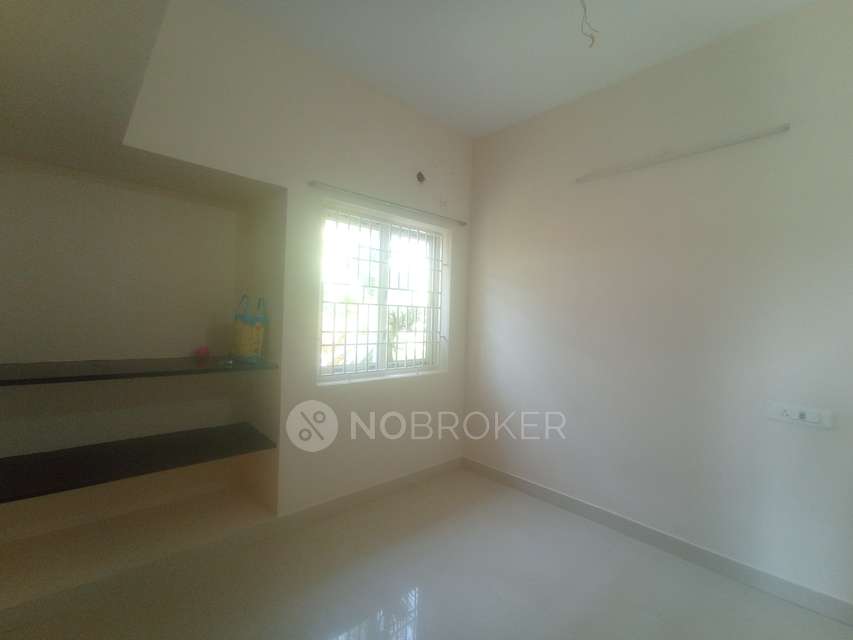 2 BHK Flat In Mahakeerthi Flats For Sale  In Kanakan Chatram, Ponniammanmedu