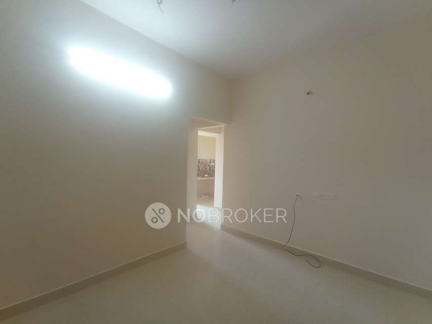 2 BHK Flat In Mahakeerthi Flats For Sale  In Kanakan Chatram, Ponniammanmedu