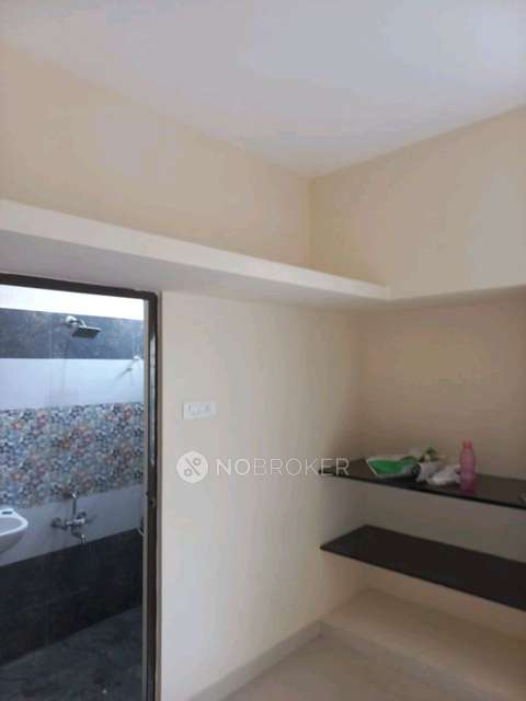 2 BHK Flat In Mahakeerthi Flats For Sale  In Kanakan Chatram, Ponniammanmedu