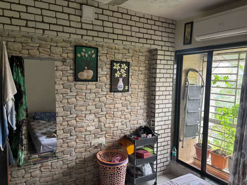 2 BHK Flat In Shreeji Residency Kalwa For Sale  In Shreeji Residency