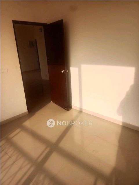 2 BHK Flat In Mahagun Mywoods For Sale  In Gaur City 2