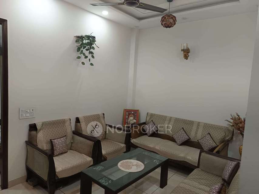 2 BHK Flat In Sukhmani First Floor For Sale  In Shiv Nagar, Janakpuri