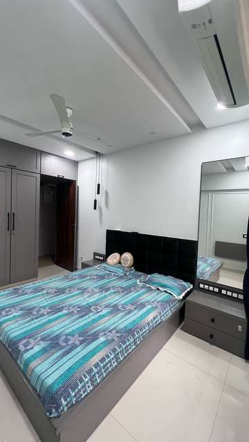 3 BHK Flat In Mamtora Shree Nikunj For Sale  In Kandivali West