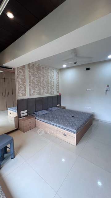 3 BHK Flat In Mamtora Shree Nikunj For Sale  In Kandivali West