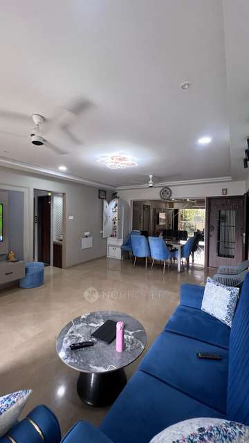 3 BHK Flat In Mamtora Shree Nikunj For Sale  In Kandivali West
