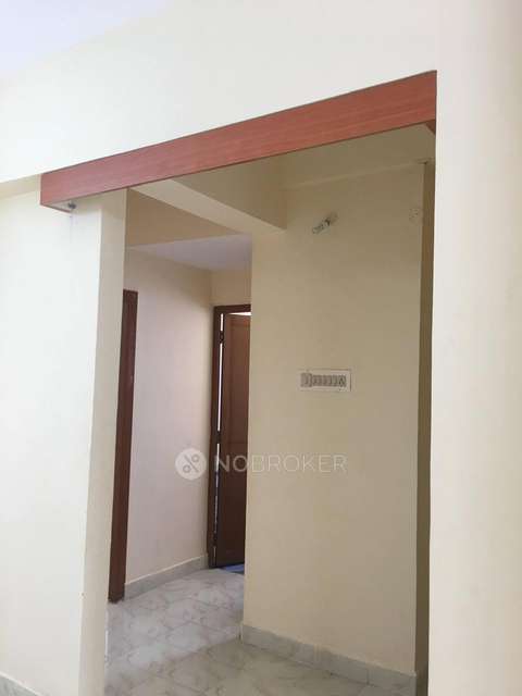 1 BHK Flat In Tnhb 392 For Sale  In Sholinganallur
