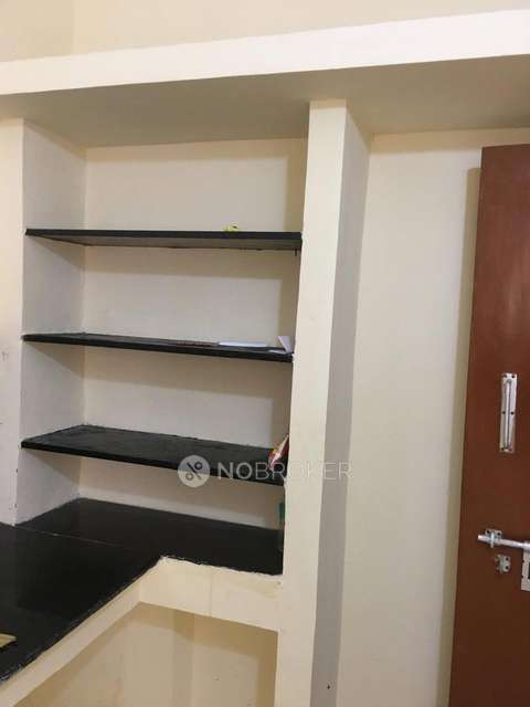 1 BHK Flat In Tnhb 392 For Sale  In Sholinganallur