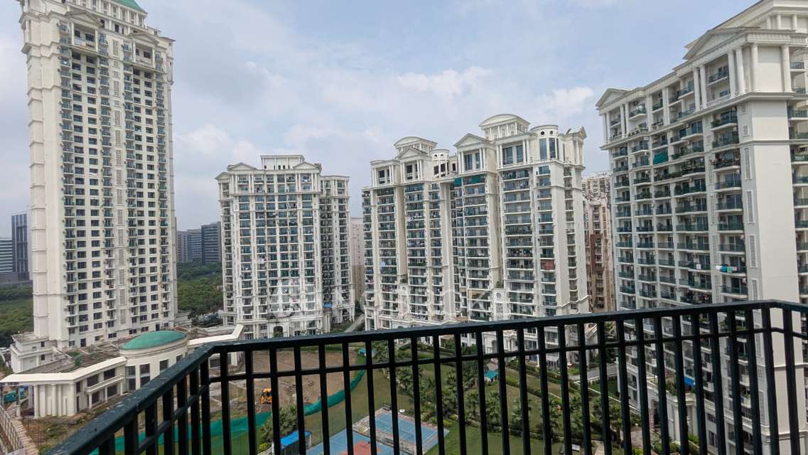 4 BHK Flat In Sunworld Arista For Sale  In Sector 168