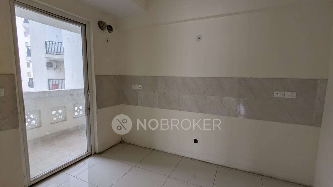 4 BHK Flat In Sunworld Arista For Sale  In Sector 168