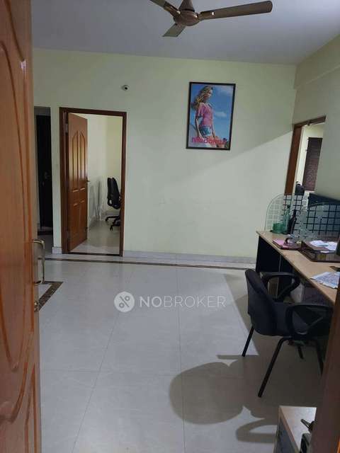 4+ BHK Flat For Sale  In Kumaraswamy Layout