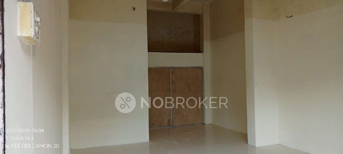 Shop in Wanowire, Pune for Rent 