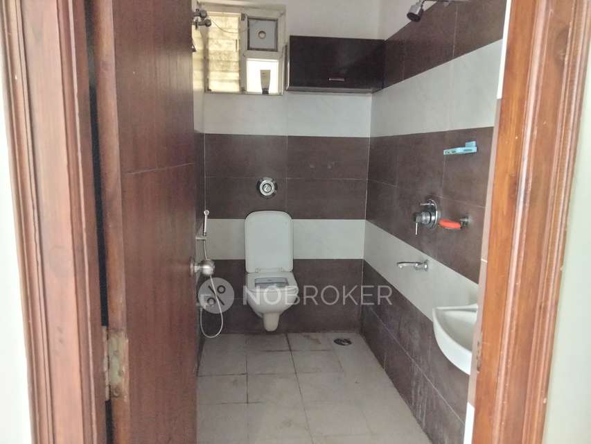3 BHK Flat In Sankalp Home Apartment  For Sale  In Tellapur
