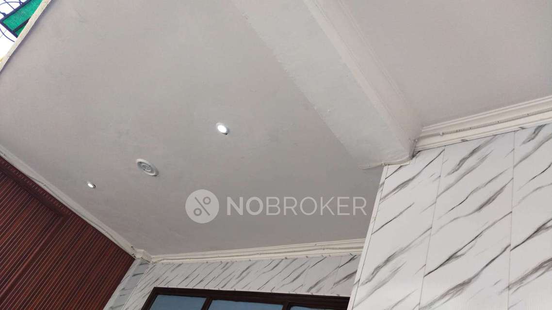 2 BHK Flat In St For Sale  In Govindpuram