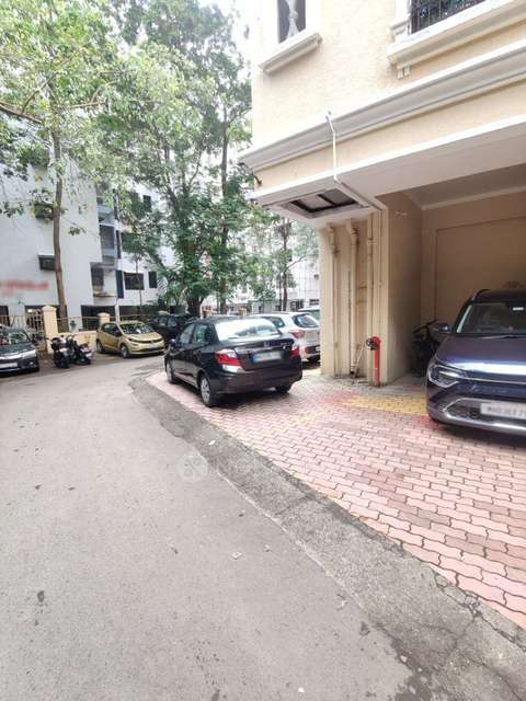 3 BHK Flat In Gagangiri Tower For Sale  In Mulund East