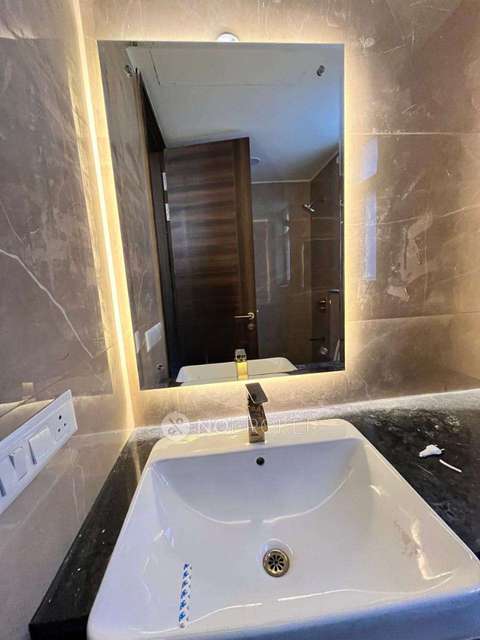 3 BHK Flat In Smartworld Orchid For Sale  In Sector 61