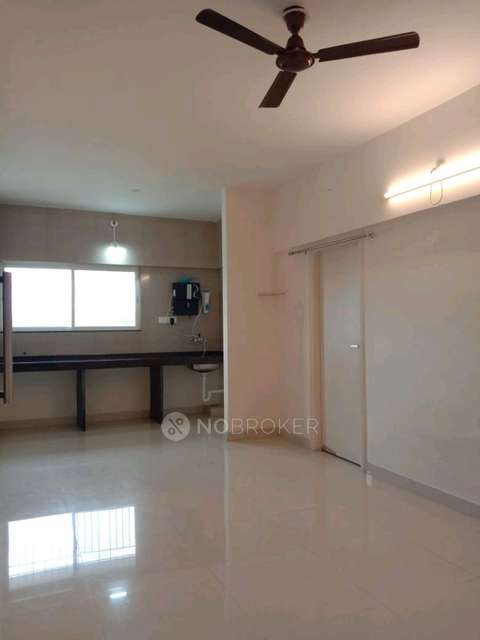 1 BHK Flat In Gera Srusthi Housing Society,  for Rent  In Wagholi