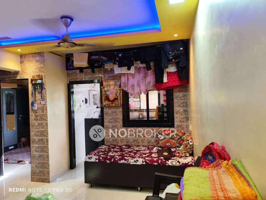 1 BHK Flat In Rupchand Apartment, Majiwada For Sale  In Kapurbawdi Police Station