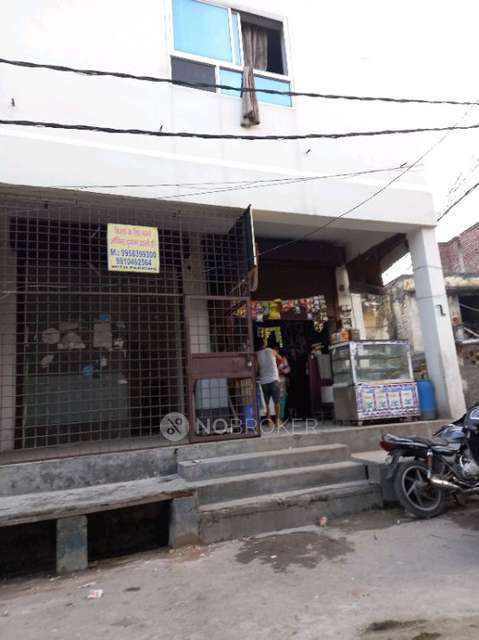 Shop in Sector 57, Noida for Rent 