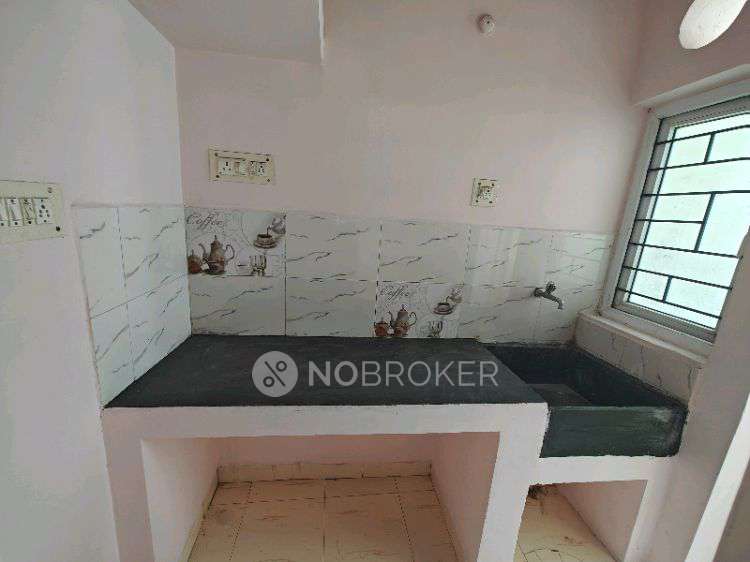 2 BHK Flat In Tnhb Lig Flat Athipett,  For Sale  In Ambattur Industrial Estate