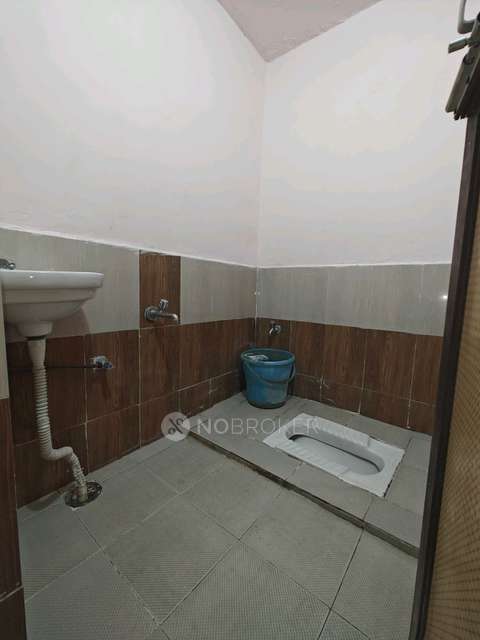 2 BHK Flat In Tnhb Lig Flat Athipett,  For Sale  In Ambattur Industrial Estate