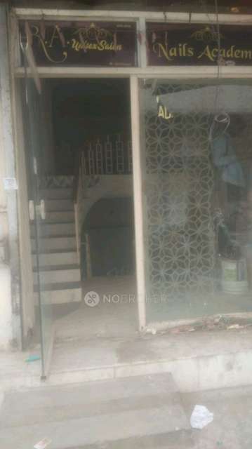 Retail in Kamla Nagar Market, Delhi for sale