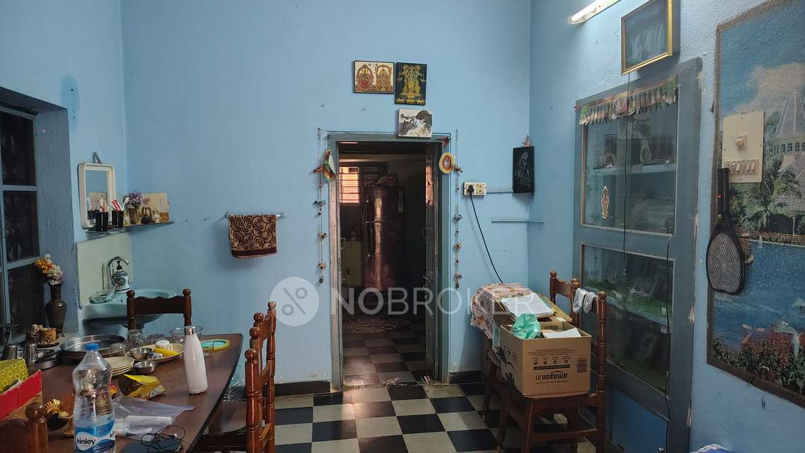 4+ BHK House For Sale  In Yellareddyguda