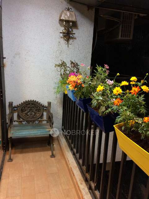 2 BHK Flat In Shreeji Apartment For Sale  In Kandivali West