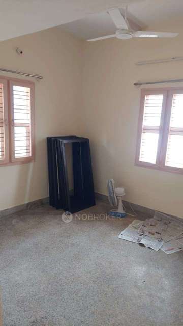 1 RK House for Rent  In 2711b, 26th Street, Thillaiganga Nagar, Nanganallur, Chennai, Tamil Nadu 600061, India