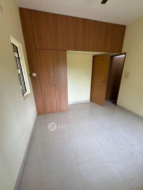 3 BHK Flat In Signature Apartment, Tiruvanmiyur, Chennai 600041 for Rent  In Thiruvanmiyur - Rto Office