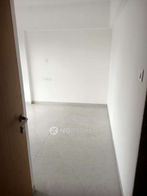 1 BHK Flat In Pitru Chaya For Sale  In Queens Park - Vaibhavlaxmi Builders & Developers